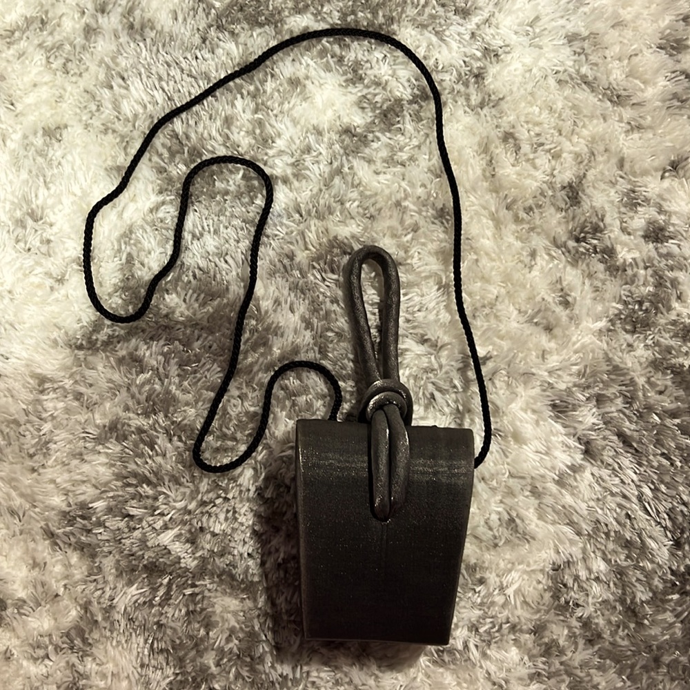 Vintage gray metalic purse